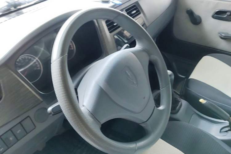 Used Jinbei Hiace X30 2020 1.5L Van Super-Enjoyment Model China VI Standard SWC15M Steering Wheel