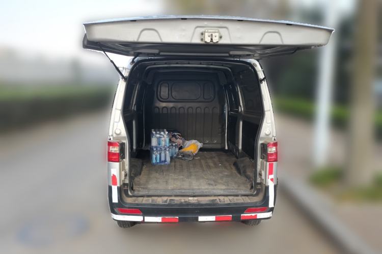 Used Jinbei Hiace X30 2020 1.5L Van Super-Enjoyment Model China VI Standard SWC15M Trunk