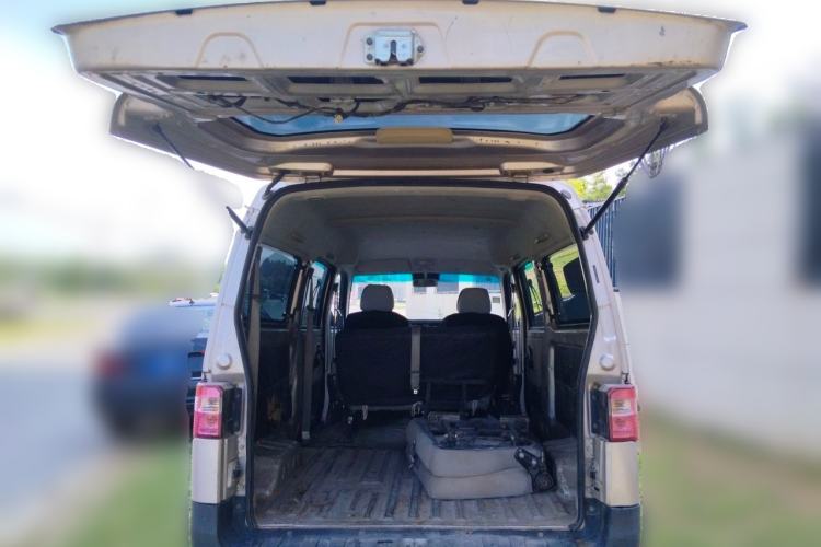 Used Jinbei Hiace X30  Trunk