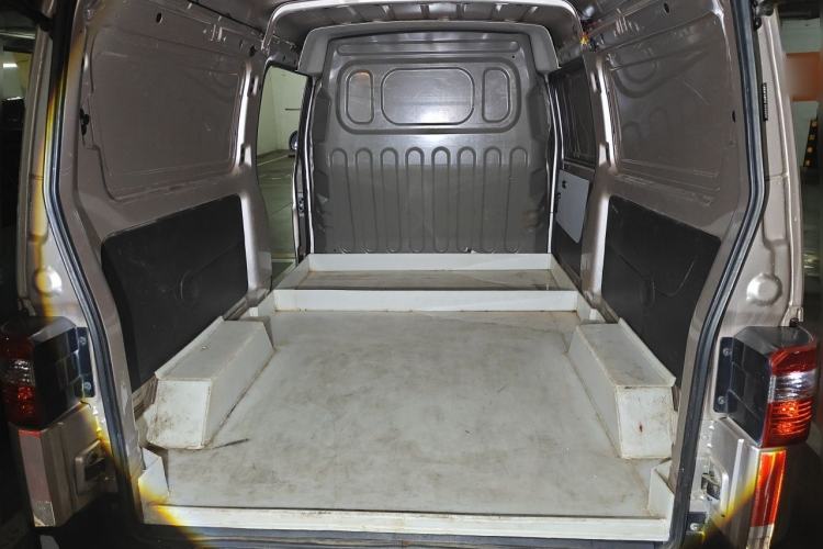 Used Jinbei Hiace X30 2020 1.5L Van Super-Enjoyment Model China VI Standard SWC15M Trunk