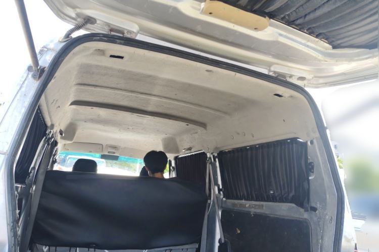 Used Jinbei Hiace X30  Trunk
