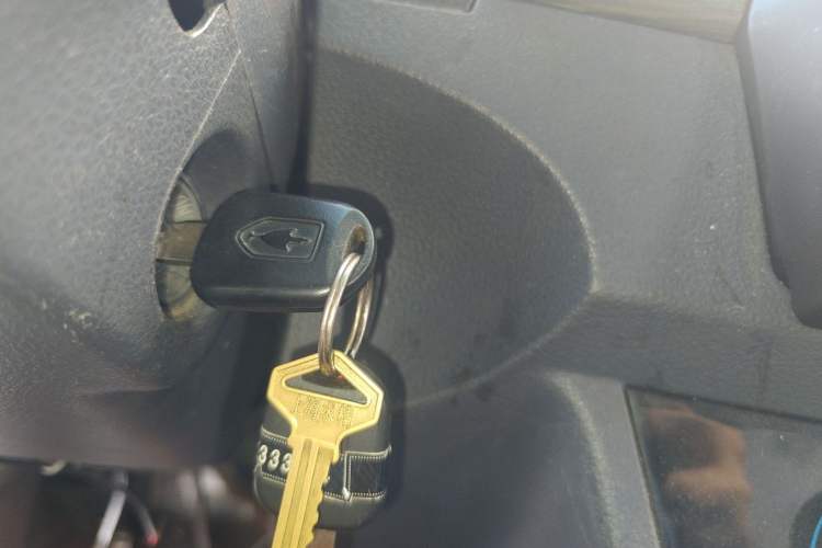 Used Jinbei Hiace X30 2020 1.5L Super-Comfortable Version China VI Standard SWC15M Vehicle Key