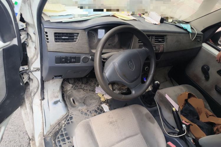 Used Jinbei Hiace X30 2020 1.5L Van Super-Enjoyment Model China VI Standard SWC15M Center Console