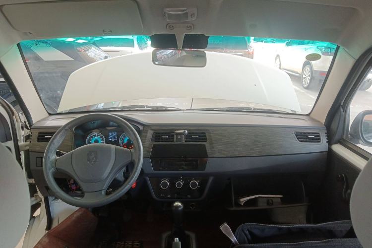 Used Jinbei Hiace X30 2020 1.5L Super-Comfortable Version China VI Standard SWC15M Center Console