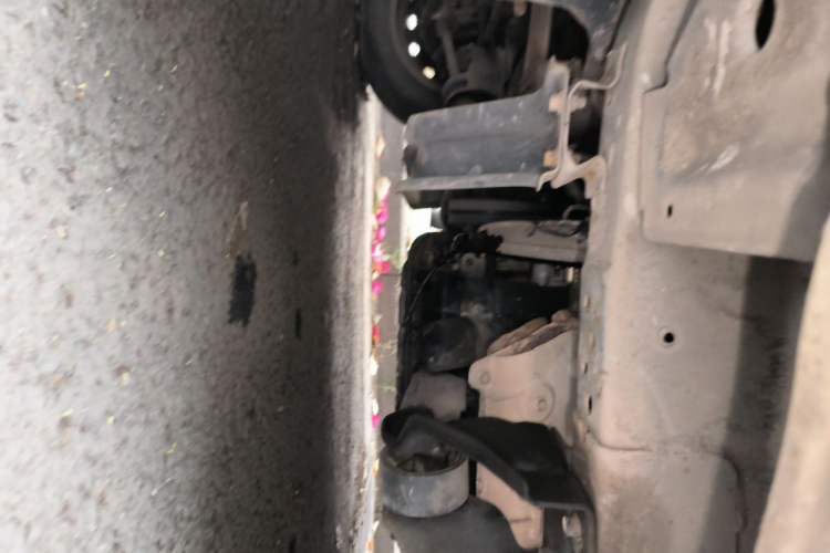 Used Jinbei Hiace X30 2020 1.5L Van Super-Enjoyment Model China VI Standard SWC15M Chassis Front Left