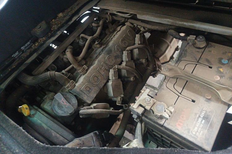 Used Jinbei Hiace X30 2020 1.5L Van Super-Enjoyment Model China VI Standard SWC15M Engine Bay