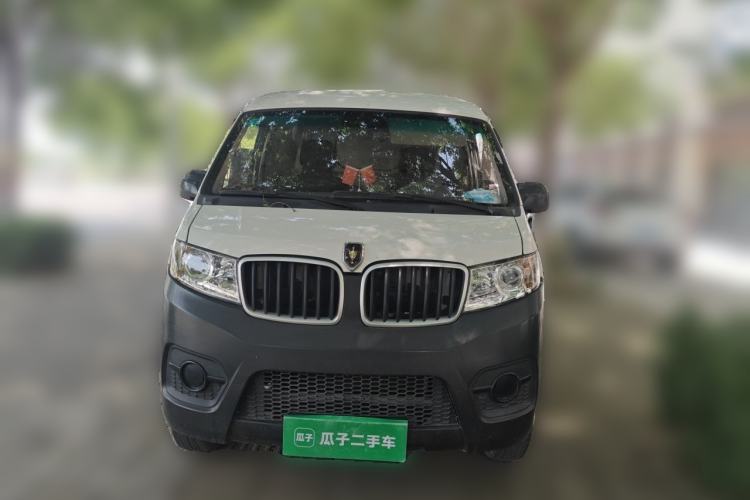 Used Jinbei Hiace X30 2020 1.5L Van Super-Enjoyment Model China VI Standard SWC15M Exterior 1