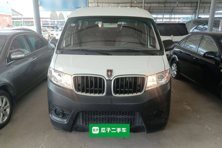 Used Jinbei Hiace X30 2020 1.5L Super-Comfortable Version China VI Standard SWC15M Front