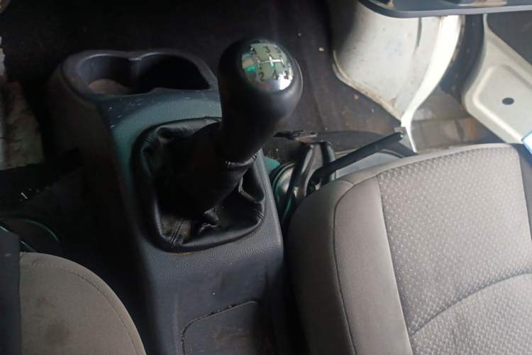 Used Jinbei Hiace X30 2020 1.5L Van Super-Enjoyment Model China VI Standard SWC15M Gear Lever