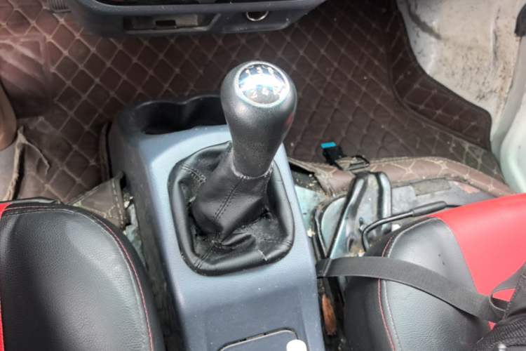 Used Jinbei Hiace X30 2020 1.5L Van Super-Enjoyment Model China VI Standard SWC15M Gear Lever