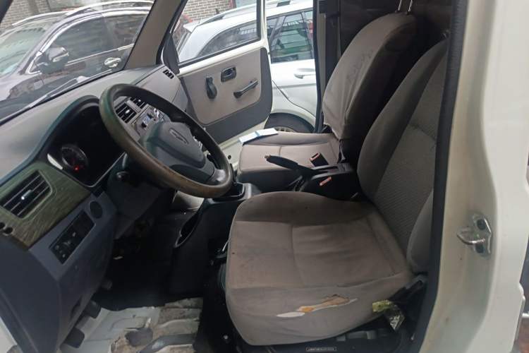 Used Jinbei Hiace X30 2020 1.5L Van Super-Enjoyment Model China VI Standard SWC15M Left Front Seat