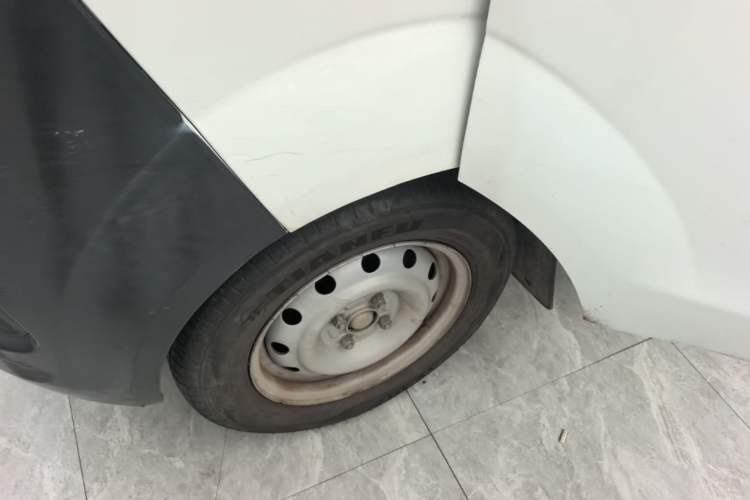 Used Jinbei Hiace X30 2020 1.5L Van Super-Enjoyment Model China VI Standard SWC15M Left Front Wheel Hub