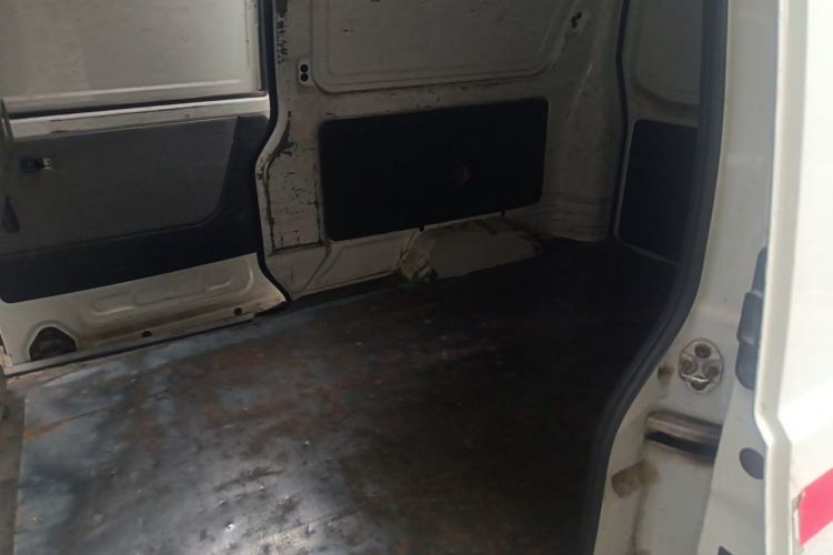 Used Jinbei Hiace X30 2020 1.5L Van Super-Enjoyment Model China VI Standard SWC15M Left Rear Seat
