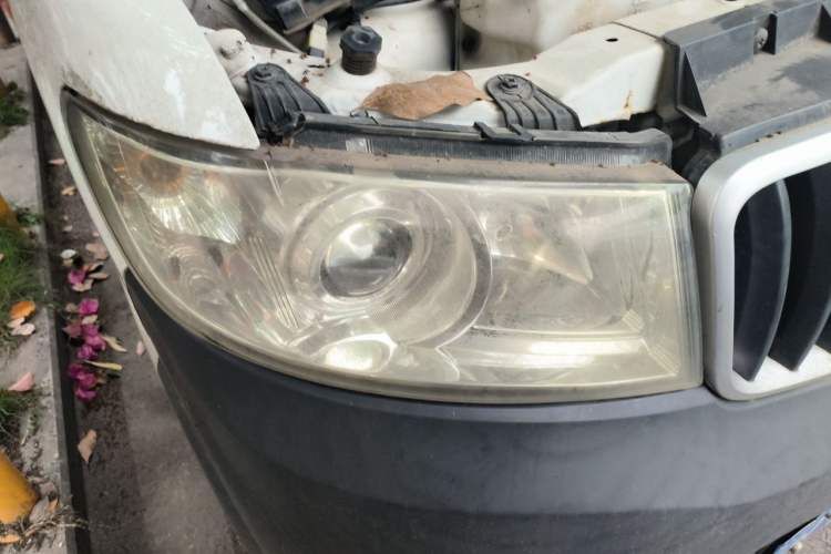 Used Jinbei Hiace X30 2020 1.5L Van Super-Enjoyment Model China VI Standard SWC15M Right Front Headlight