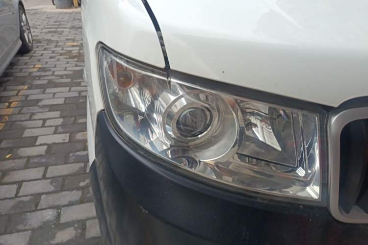 Used Jinbei Hiace X30 2020 1.5L Van Super-Enjoyment Model China VI Standard SWC15M Right Front Headlight