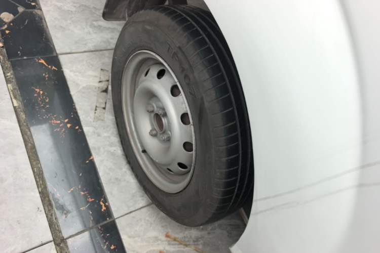 Used Jinbei Hiace X30 2020 1.5L Van Super-Enjoyment Model China VI Standard SWC15M Right Rear Wheel Hub