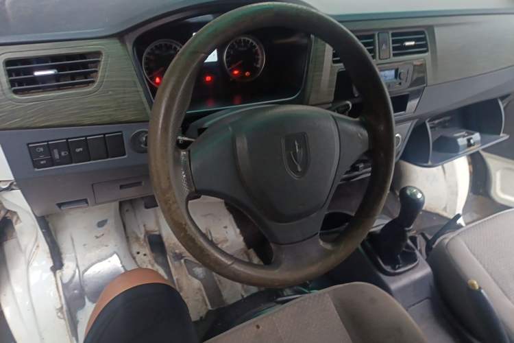 Used Jinbei Hiace X30 2020 1.5L Van Super-Enjoyment Model China VI Standard SWC15M Steering Wheel