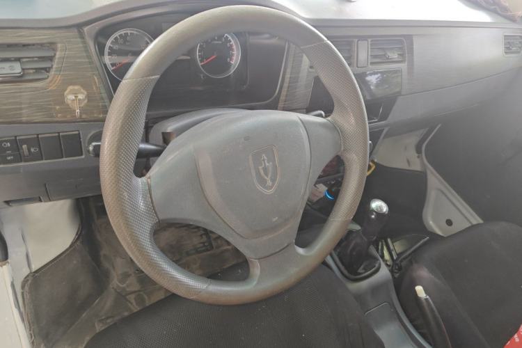 Used Jinbei Hiace X30 2020 1.5L Van Super-Enjoyment Model China VI Standard SWC15M Steering Wheel