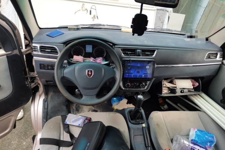 Used Jinbei Hiace X30 2020 1.5L Van Super-Enjoyment Model China VI Standard SWC15M Center Console