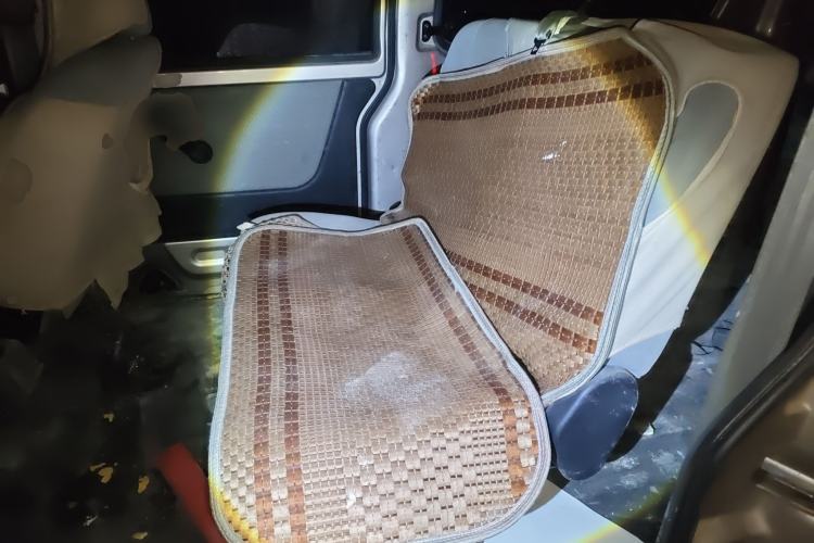 Used Jinbei Hiace X30 2020 1.5L Super-Comfortable Version China VI Standard SWC15M Left Rear Seat