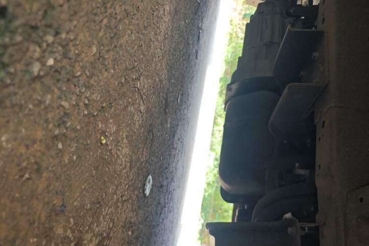 Used Jinbei Hiace X30 2021 1.5L Standard Version Air-Conditioner-Free Van China VI Emission Standard SWC15M Chassis Front Right