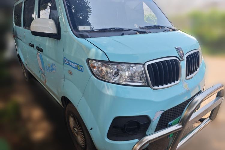 Used Jinbei Hiace X30 2021 1.5L Standard Version Air-Conditioner-Free Van China VI Emission Standard SWC15M Front Right 45 Deg