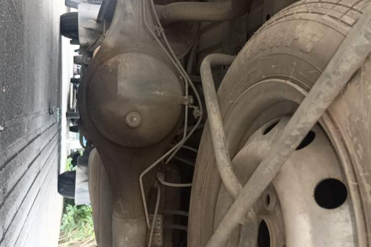 Used Jinbei Hiace X30 2021 1.5L Standard Version Air-Conditioning-Free Bus China VI Emission Standard SWC15M Chassis Rear