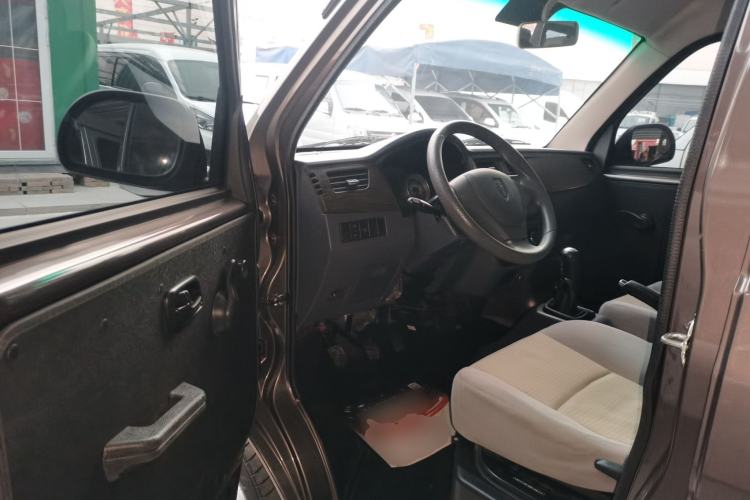 Used Jinbei Hiace X30 2021 1.5L Wealthy Edition Bus China VI Standard SWC15M Driver Seat