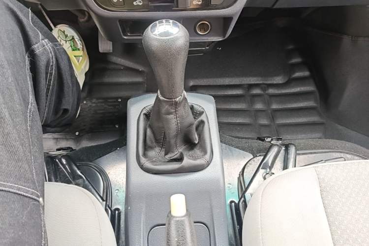Used Jinbei Hiace X30 2021 1.5L Wealthy Edition Bus China VI Standard SWC15M Gear Lever