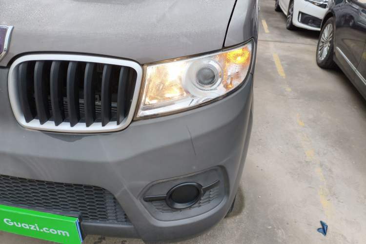 Used Jinbei Hiace X30 2021 1.5L Standard Version Air-Conditioning-Free Bus China VI Emission Standard SWC15M Left Front Headlight