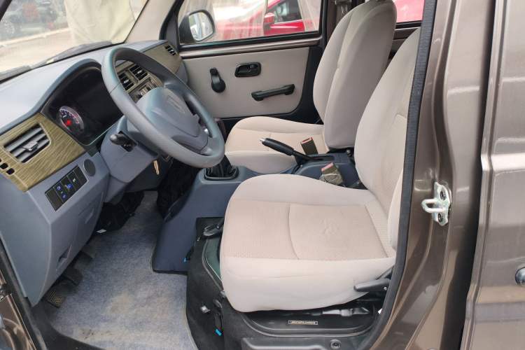 Used Jinbei Hiace X30 2021 1.5L Standard Version Air-Conditioning-Free Bus China VI Emission Standard SWC15M Left Front Seat