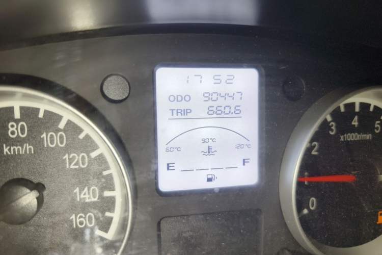 Used Jinbei Hiace X30 2021 1.5L Wealthy Single-Steaming Air-Conditioned Version Bus China VI Standard SWC15M Odometer Close Up
