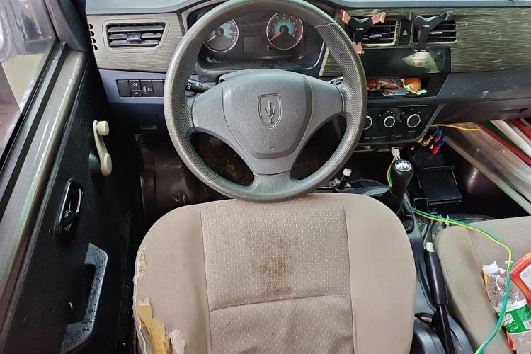 Used Jinbei Hiace X30 2021 1.5L Wealthy Single-Steaming Air-Conditioned Version Bus China VI Standard SWC15M Steering Wheel
