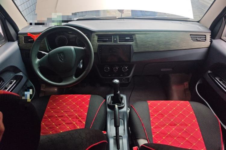 Used Jinbei Hiace X30 2021 1.5L Comfort Model Base Version (No Air Conditioning) Van China VI Standard SWC15M Center Console