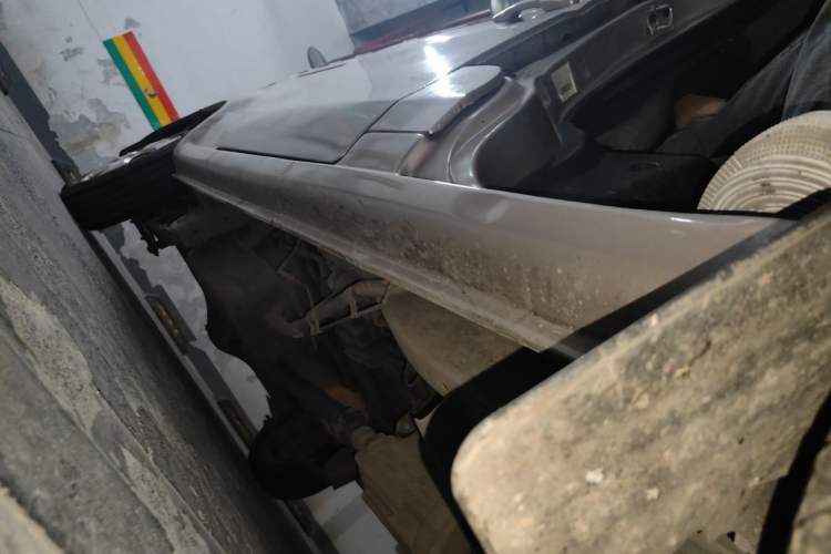 Used Jinbei Hiace X30 2021 1.5L Comfort Model Base Version (No Air Conditioning) Van China VI Standard SWC15M Chassis Front Right