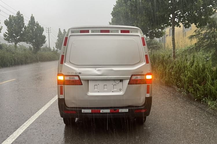 Used Jinbei Hiace X30 2021 1.5L Standard Version Central Air Conditioning EPS Edition Van China VI Emission Standard SWC15M Exterior 10