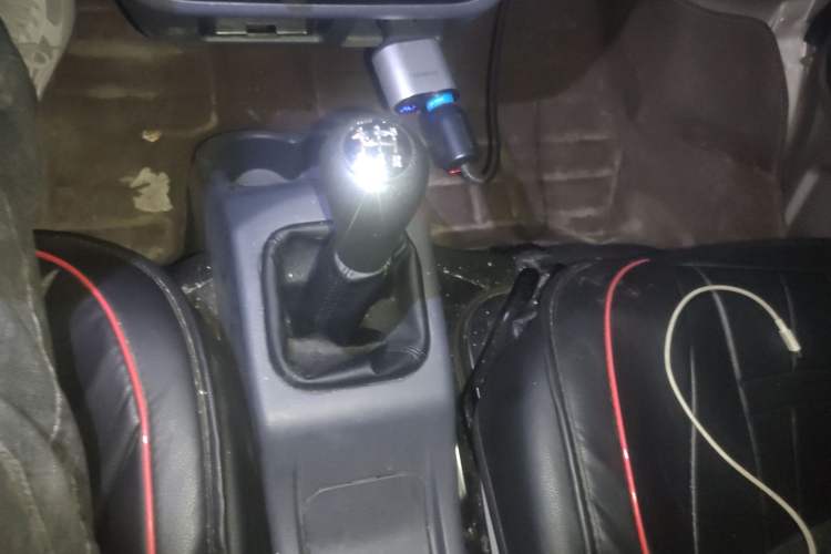Used Jinbei Hiace X30 2021 1.5L Comfort Plus Central Air-Conditioned Van China VI Standard SWC15M Gear Lever