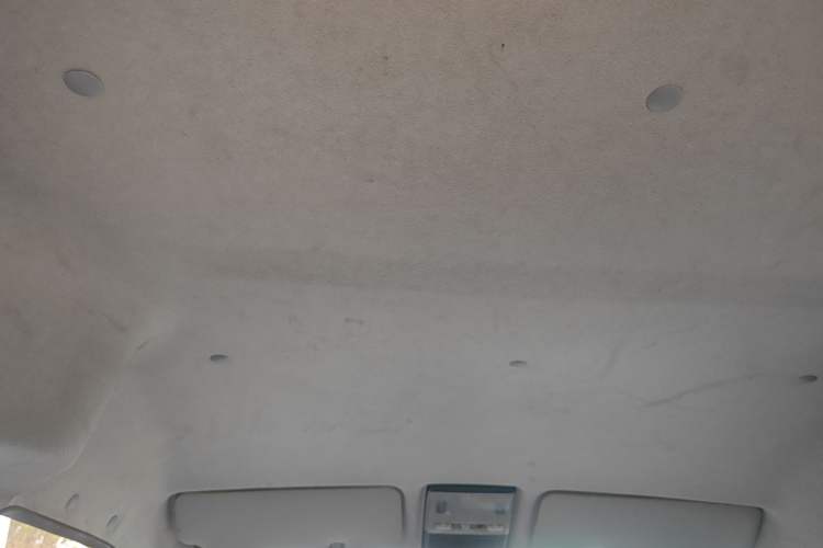 Used Jinbei Hiace X30 2021 1.5L Comfort Model Air-Conditioner-Free Version National VI Standard SWC15M Bus Headliner