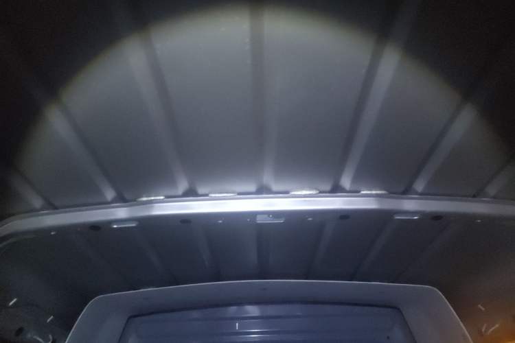 Used Jinbei Hiace X30 2021 1.5L Comfort Plus Central Air-Conditioned Van China VI Standard SWC15M Headliner
