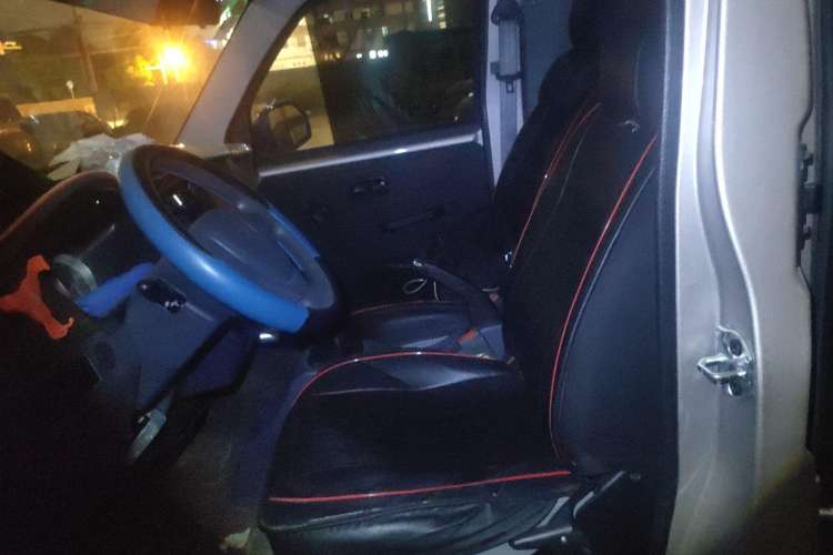 Used Jinbei Hiace X30 2021 1.5L Comfort Plus Central Air-Conditioned Van China VI Standard SWC15M Left Front Seat