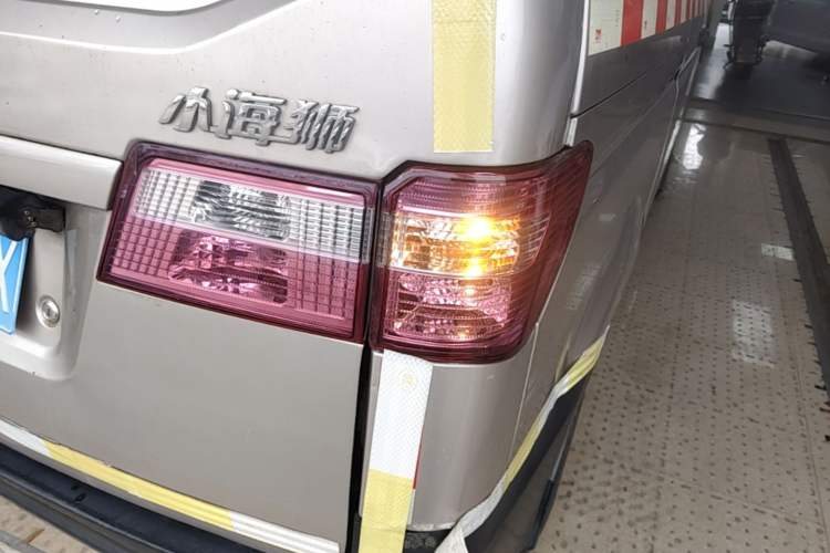 Used Jinbei Hiace X30 2021 1.5L Wealthy Van China VI Standard SWC15M Right Rear Taillight
