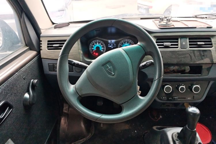 Used Jinbei Hiace X30 2021 1.5L Wealthy Edition Bus China VI Standard SWC15M Steering Wheel