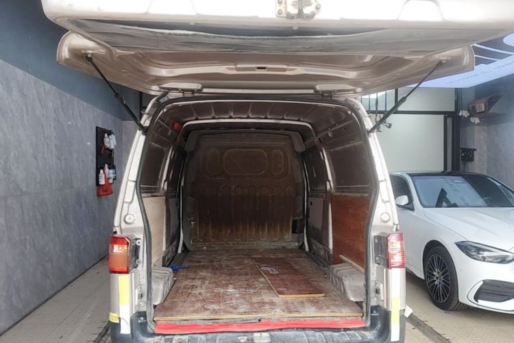 Used Jinbei Hiace X30 2021 1.5L Wealthy Van China VI Standard SWC15M Trunk