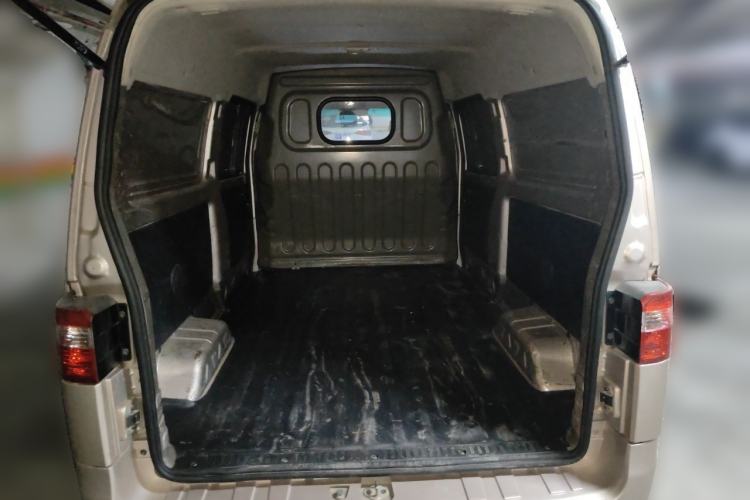 Used Jinbei Hiace X30 2021 1.5L Comfort Model Base Version (No Air Conditioning) Van China VI Standard SWC15M Trunk