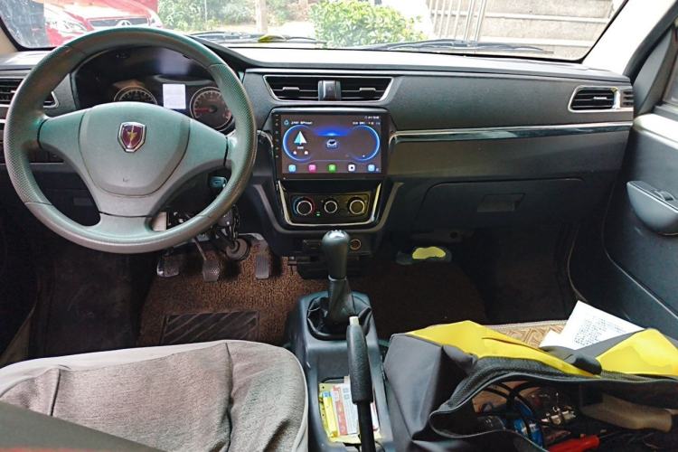 Used Jinbei Hiace X30 2021 1.5L Wealthy Edition Bus China VI Standard SWC15M Center Console