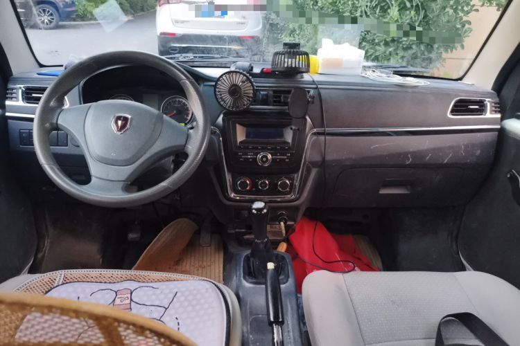 Used Jinbei Hiace X30 2021 1.5L Wealthy Edition Bus China VI Standard SWC15M Center Console