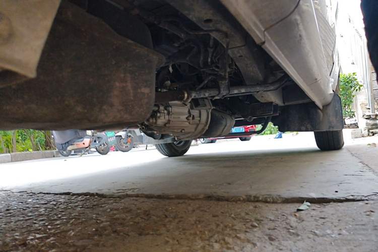 Used Jinbei Hiace X30 2021 1.5L Wealthy Edition Bus China VI Standard SWC15M Chassis Rear Right