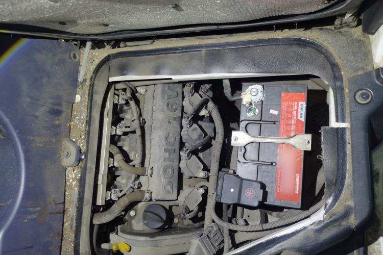 Used Jinbei Hiace X30 2021 1.5L Comfort-Grade Central Air-Conditioned Bus China VI Standard SWC15M Engine Bay