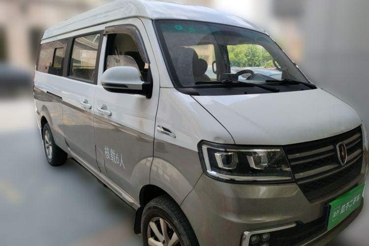 Used Jinbei Hiace X30 2021 1.5L Comfort Plus Central Air-Conditioned Van China VI Standard SWC15M Front Right 45 Deg