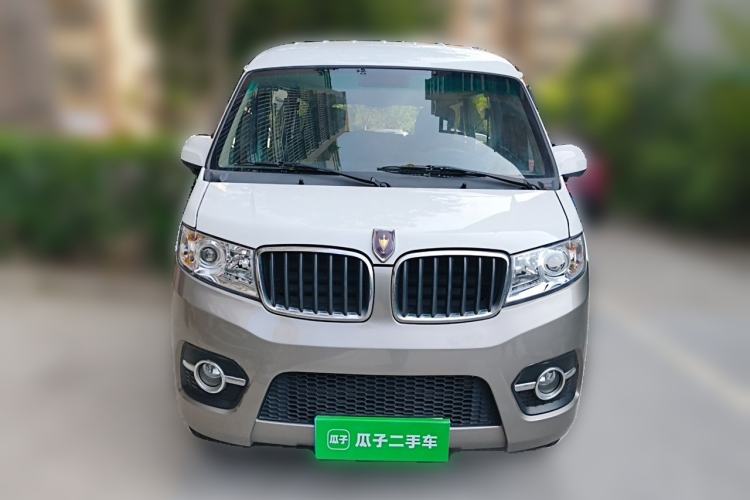 Used Jinbei Hiace X30 2021 1.5L Wealthy Edition Bus China VI Standard SWC15M Front
